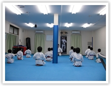 極真空手道連盟極真館奈良県北支部公式ホームページ